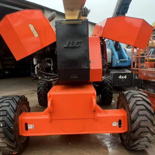 Коленчатый подъемник JLG 800 AJ 2022г.