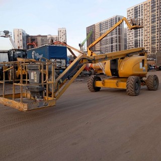Коленчатый подъемник JLG 600 AJ