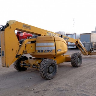 Коленчатый подъемник JLG 600 AJ