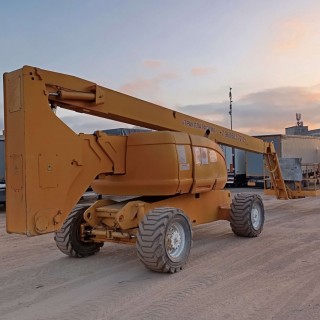 Kоленчатый подъемник JLG 800 AJ
